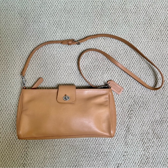 Coach Bags Vintage Coach Turnlock Demi Bag Poshmark